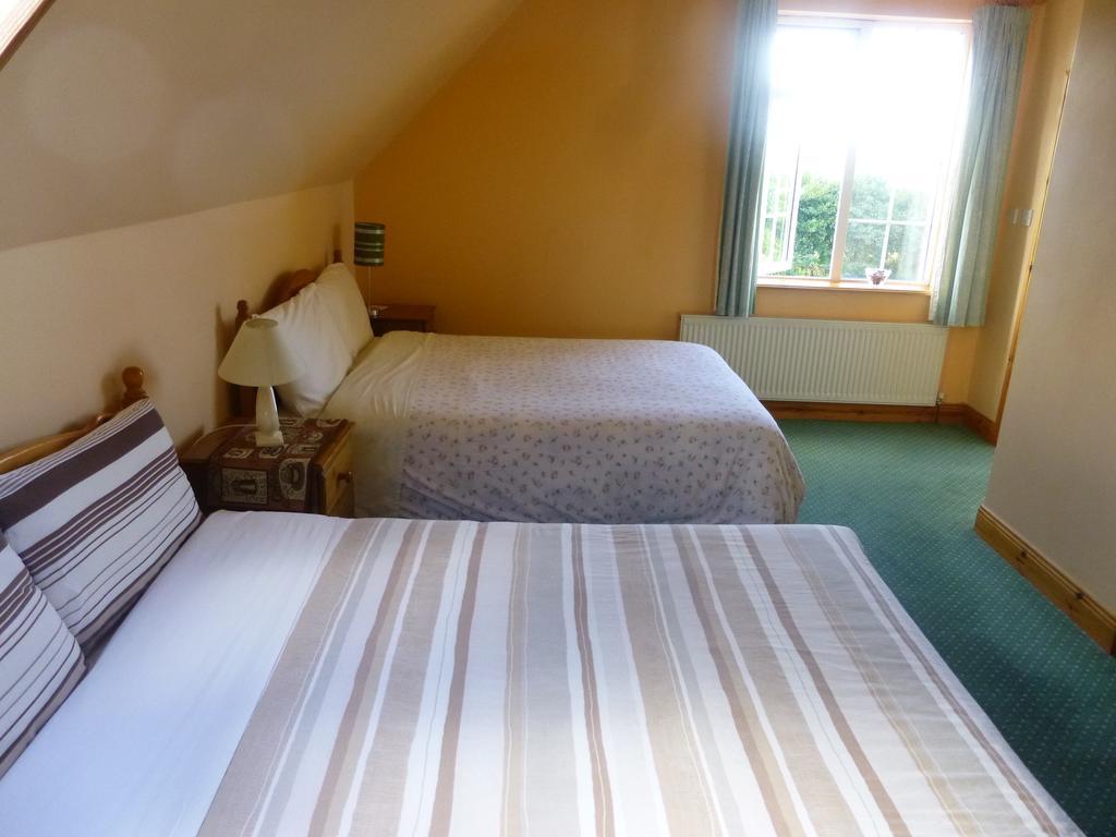 Ferryview B&B V23 X577 Кахерсивен Стая снимка